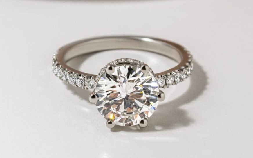 The Appeal of a 9 Carat Ring Diamond: A Full Guide