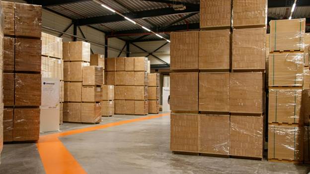 will moving companies deliver to storage units